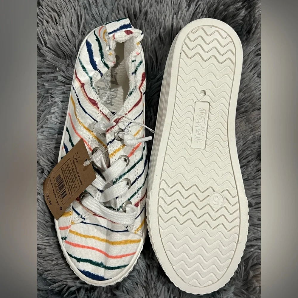 Mad Love multicolor rainbow shoes - Picture 3 of 6